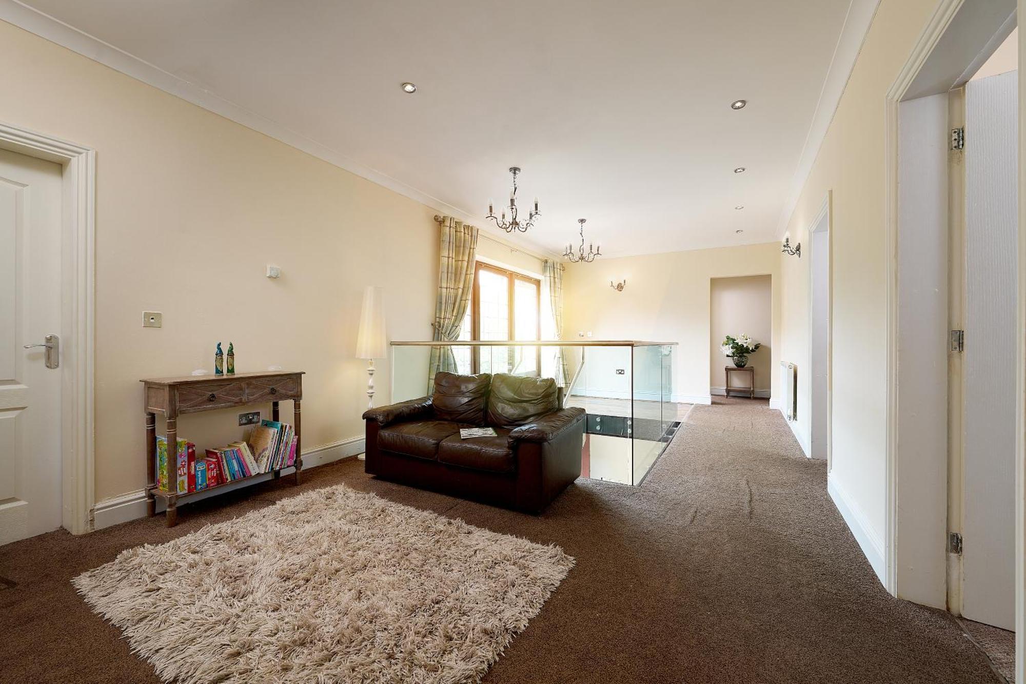 Spacious Home For Large Families And Contractors Wolverhampton Zewnętrze zdjęcie